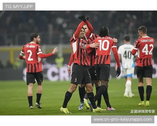 AC米兰保持阵型紧凑,佳夫推进转换自然