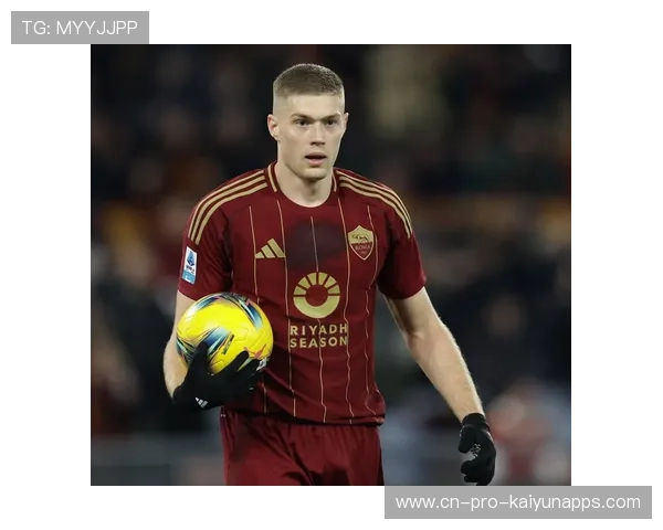 AC米兰后防在训练中接连演练长传应对策略，出球更有威胁